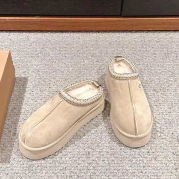 UGG Tasman Slippers Mustard Seed - Picture 5 of 6